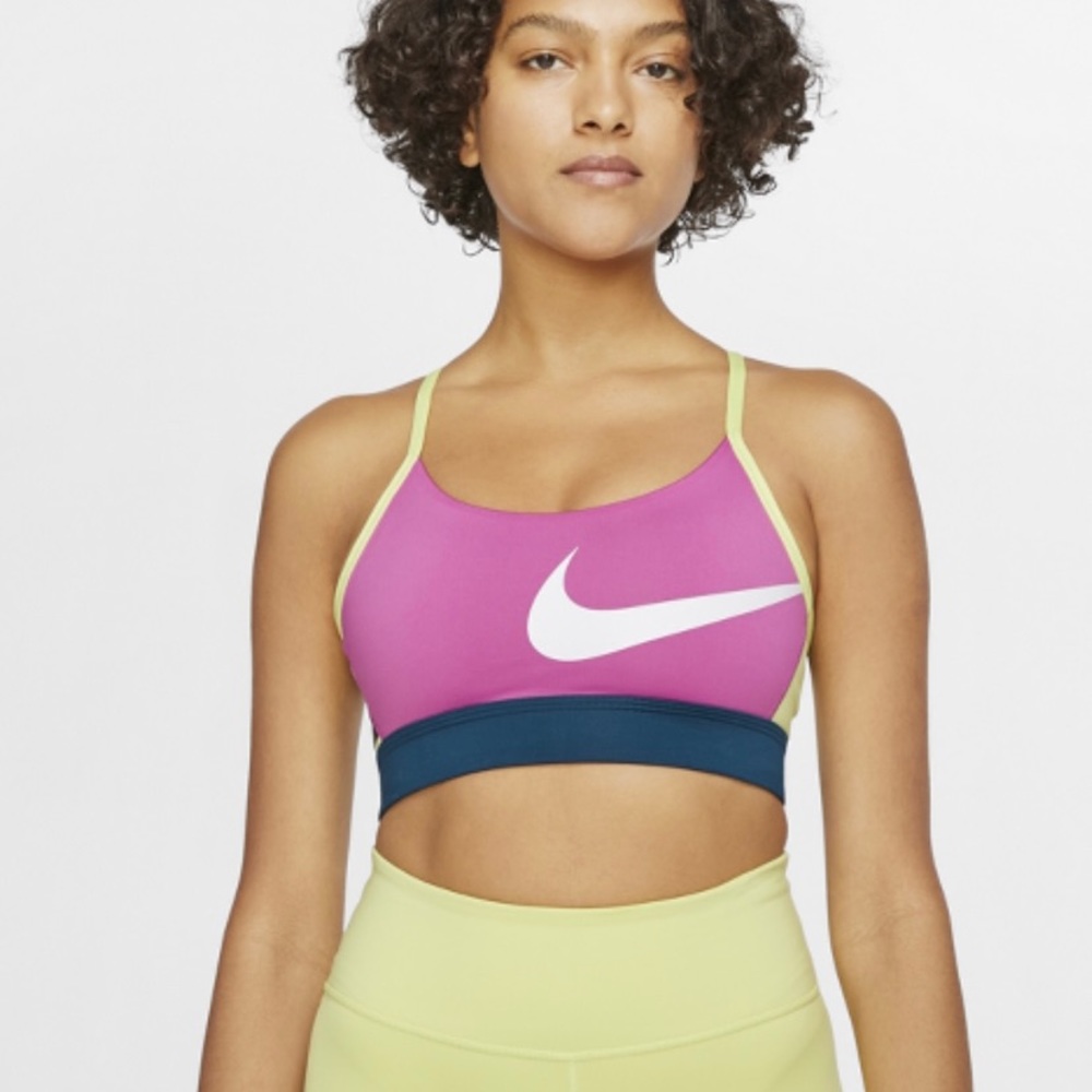 Nike Women's Light-Support Sports Bra